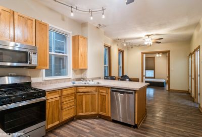 1929 W Ohio Street Chicago IL 60622