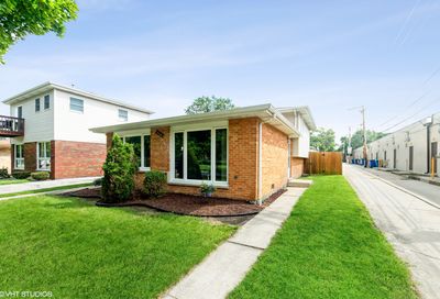 11045 S California Avenue Chicago IL 60655