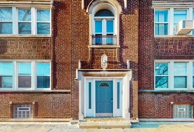 2052 E 80th Street Chicago IL 60617