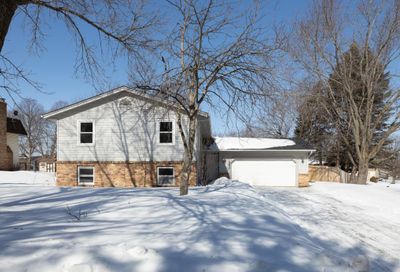 4913 Upper 148th Court Apple Valley MN 55124