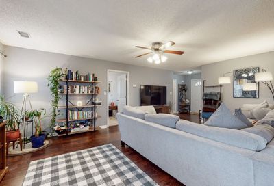 262 Short St Clarksville TN 37042