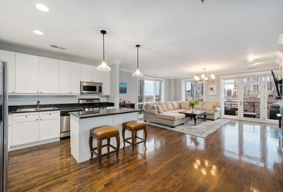 1444 N Orleans Street Chicago IL 60610