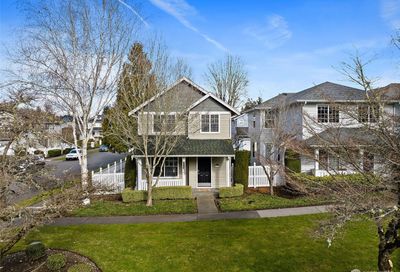 1976 Mcdonald Avenue Dupont WA 98327