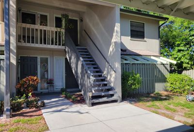 5697 Summer Side Lane Sarasota FL 34231