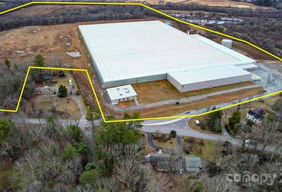 652 Lakeside Lane Mills River NC 28759