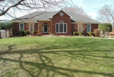 210 Ashebrooke Ln Clarksville TN 37043