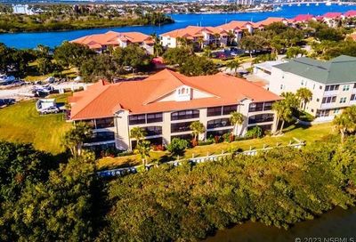 466 Bouchelle Drive New Smyrna Beach FL 32169