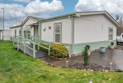 33331 NE Royal Dr Scappoose OR 97056