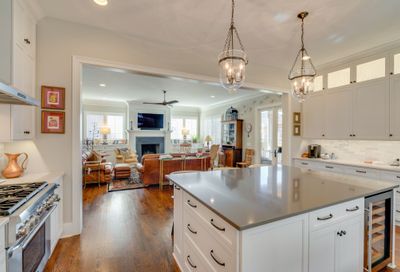 4018 Graybar Ct Nashville TN 37215