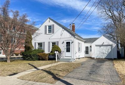 160 Williston Way Pawtucket RI 02861