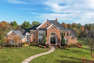 12045 Gailcrest Lane St Louis MO 63131