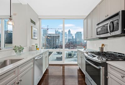 757 N Orleans Street Chicago IL 60610