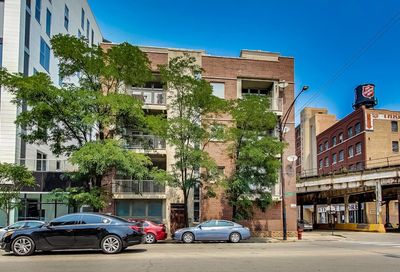 700 W Grand Avenue Chicago IL 60654