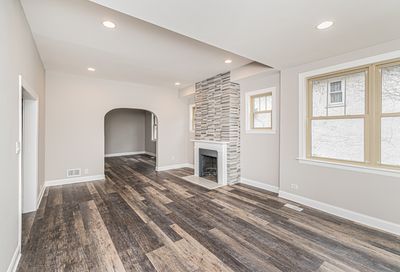 10609 S Drew Street Chicago IL 60643