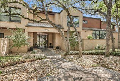 1615 Spyglass Drive Austin TX 78746