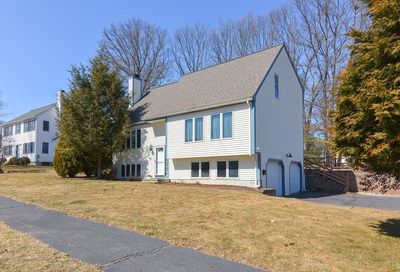 19 Flint Pond Rd Worcester MA 01604
