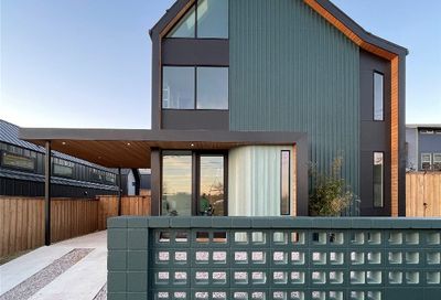 2406 E 12th Street Austin TX 78702