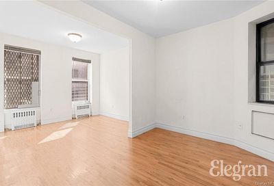 326 W 43rd St New York NY 10036
