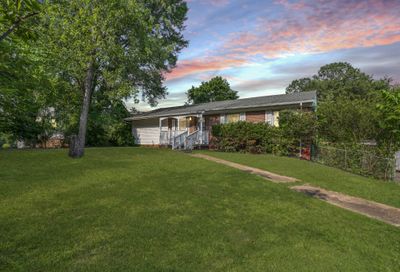 104 Peggy Dr Clarksville TN 37042