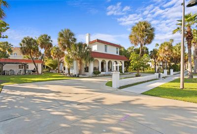 2812 Pass A Grille Way St Pete Beach FL 33706