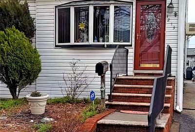 32-13 200th Street Bayside NY 11361