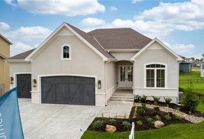 763 SW Redbuck Drive Lee'S Summit MO 64081