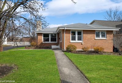 316 E Sunnyside Avenue Libertyville IL 60048