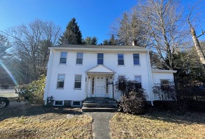 172 Ashland Ave Southbridge MA 01550