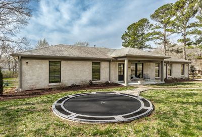 5001 Briarwood Dr Nashville TN 37211