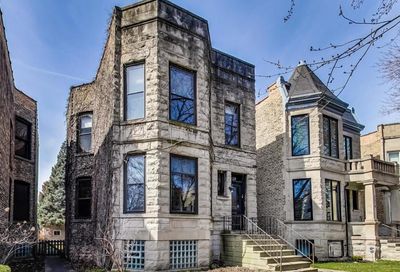 2506 N Mozart Street Chicago IL 60647