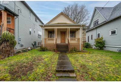 48 NE Stanton St Portland OR 97212
