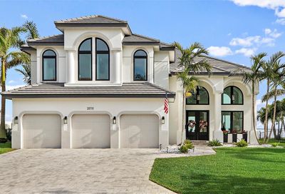 2070 Carolina Avenue NE St Petersburg FL 33703