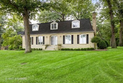 595 Aberdeen Road Frankfort IL 60423