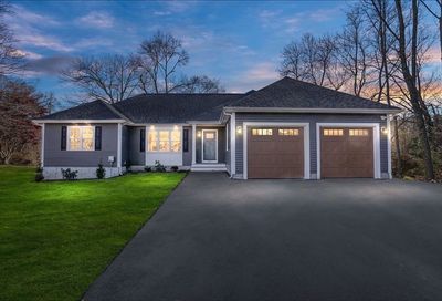 871 Whittenton Taunton MA 02780