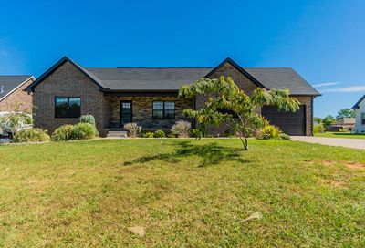 711 B N Russell St Portland TN 37148