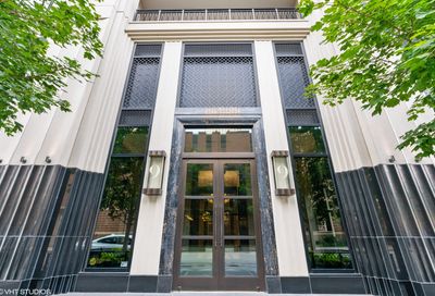 9 W Walton Street Chicago IL 60610