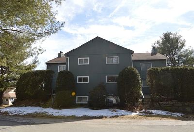 1 Duchess Path Uxbridge MA 01569