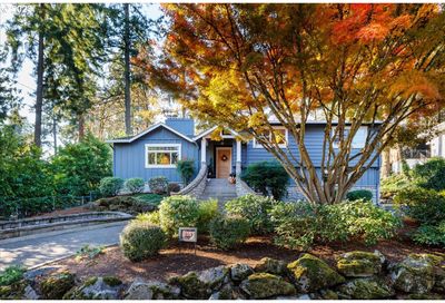 530 Middlecrest Rd Lake Oswego OR 97034