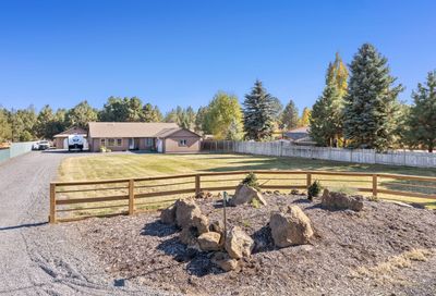 19222 Shoshone Road Bend OR 97702