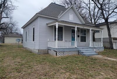 206 W Chippewa Street Paola KS 66071