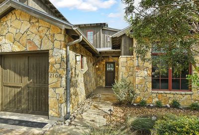 2105 Longacres Cove Spicewood TX 78669