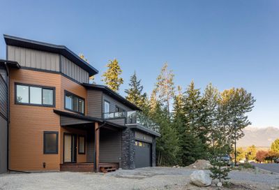 1530 CEDAR STREET Golden BC V0A1H0