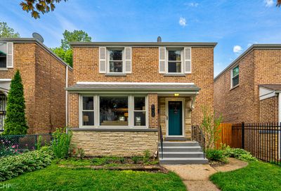 6108 N Hoyne Avenue Chicago IL 60659