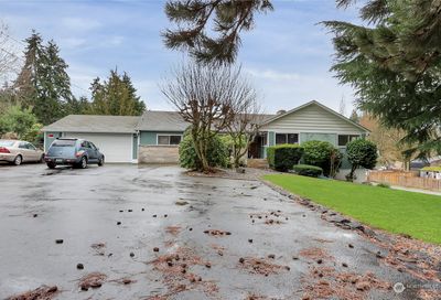 5718 104th Street E Puyallup WA 98373