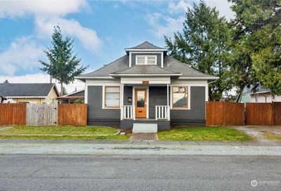 6041 S Warner Street Tacoma WA 98409