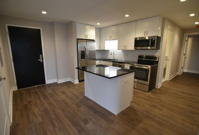 3833 N Broadway Street Chicago IL 60613