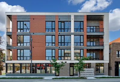 2402 W Carmen Avenue Chicago IL 60625