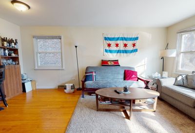 1240 W Roscoe Street Chicago IL 60657