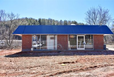 704 Main Street Burnsville NC 28714