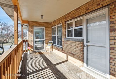 1341 N Harlem Avenue Oak Park IL 60302